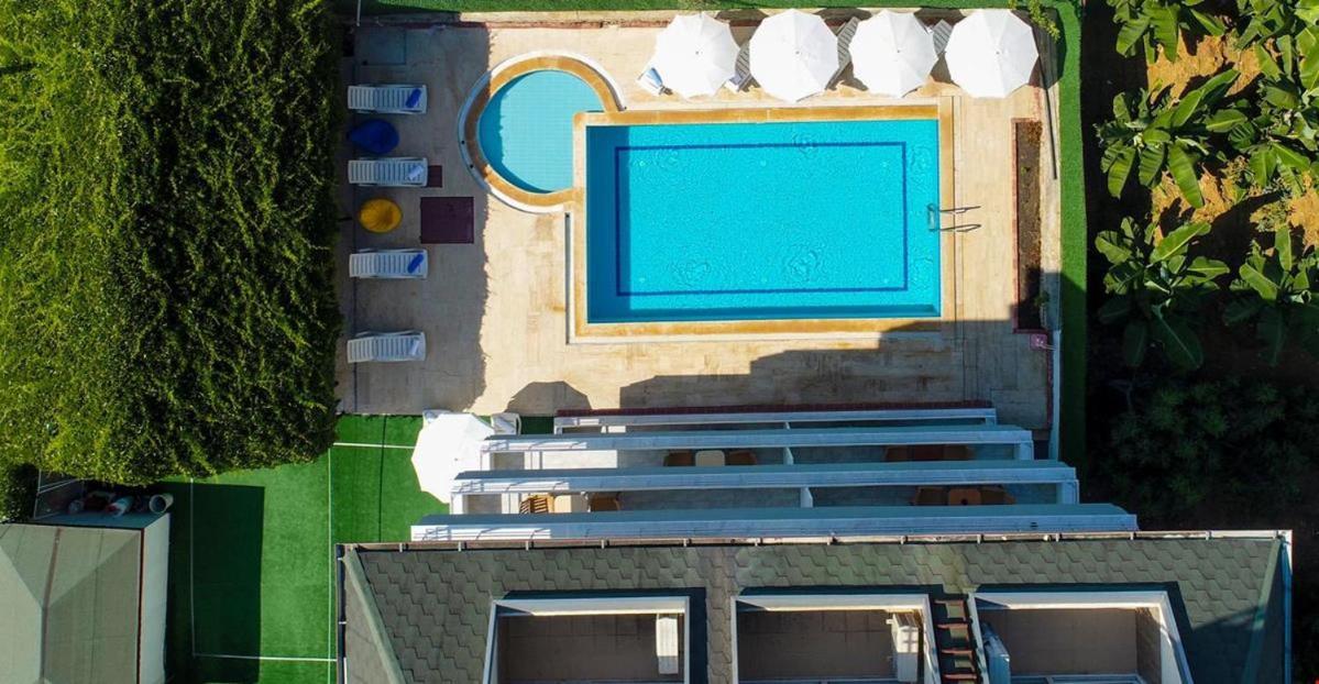 Azak Blue Otel Okurcalar Exterior photo