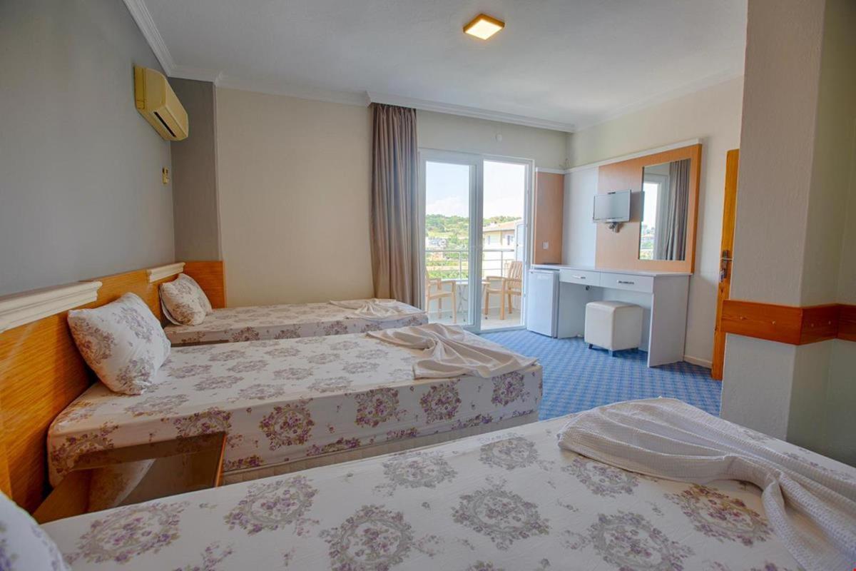 Azak Blue Otel Okurcalar Exterior photo
